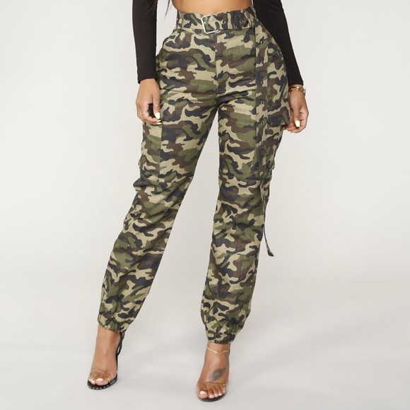 Fashion Nova Pants - FASHIONNOVA CAMO PANTS